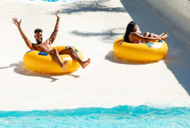 Giant Slide atração do Hot Park Giant Slide atração do Hot Park